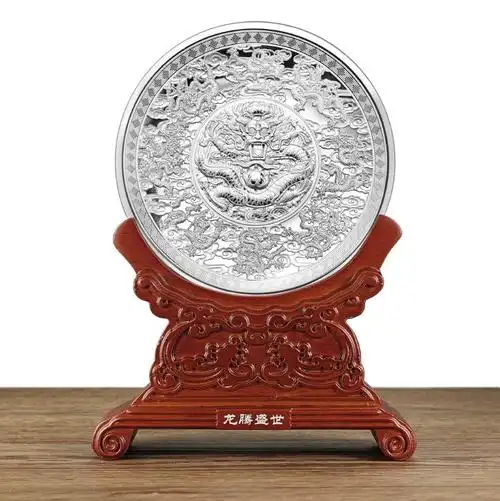 Laser engraving of silver ornaments